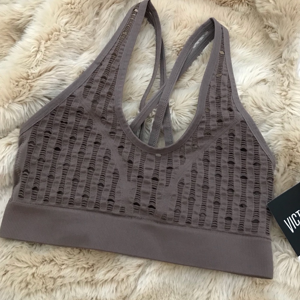 Victoria’s Secrets Seamless Strappy Sports Bra